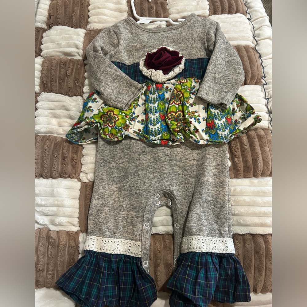 Peaches 'n Cream Gray romper